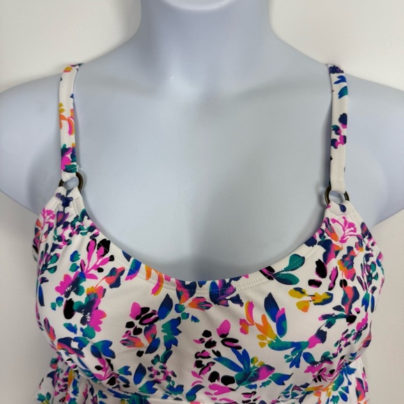 Island Escape Tankini Swimsuit Top 18W White Tropical Floral Full Bust Support - Picture 3 of 9